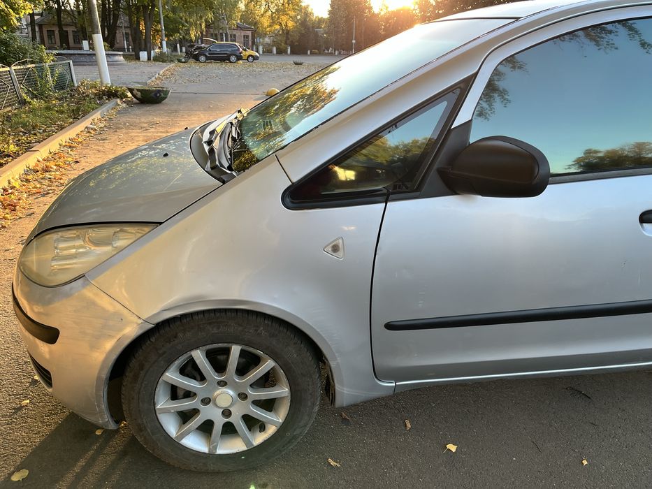 Mitsubishi colt 2006