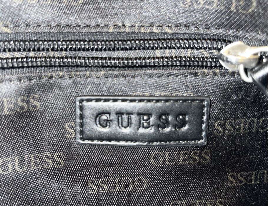 Mala da GUESS original Nova.