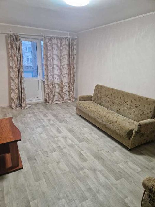 Аренда сдам 2х комнатную квартиру на П Поле/Алексееевке 5000 + ку