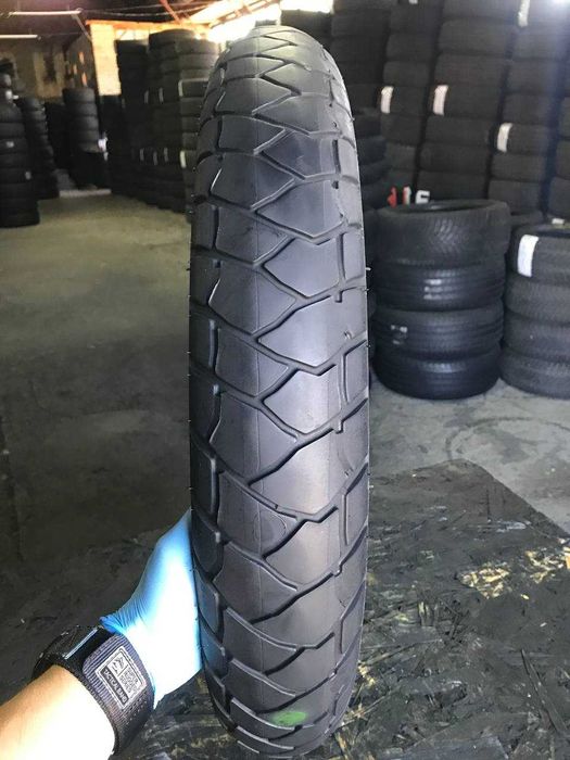 Мото шини 110/80 R19 Michelin Anakee Adventure (2428М)
