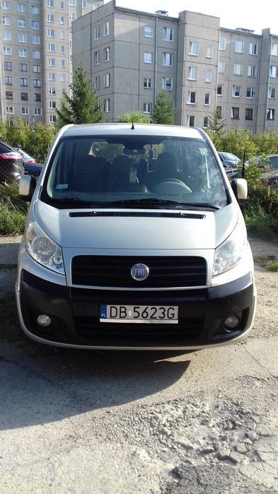 Przewóz  osób transport wynajem busa z kierowcą