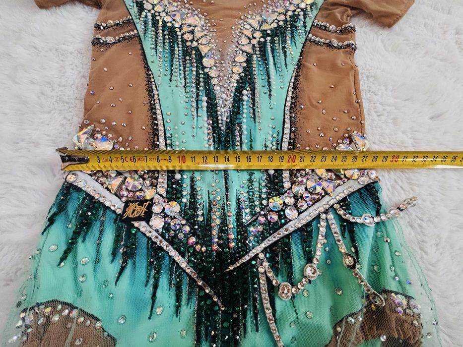 Strój do gimnastyki artystycznej kamienie Swarovski