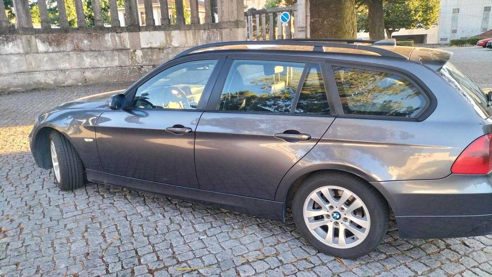 BMW 320d Touring 2007 - 175cv — photo 3