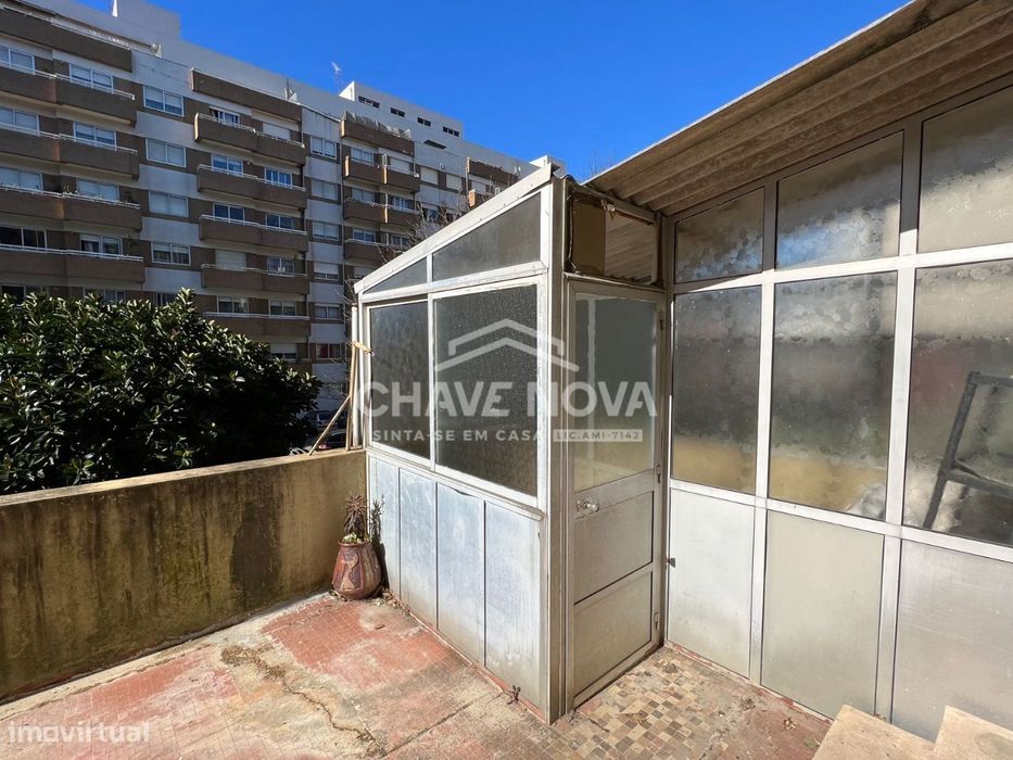 T1 c/ Terraço em Santa Marinha