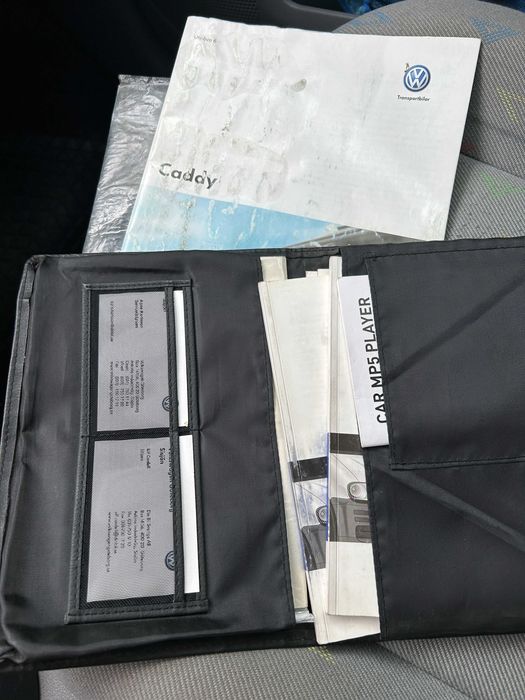 VW Caddy Вантажний 1.9TDi Автомат