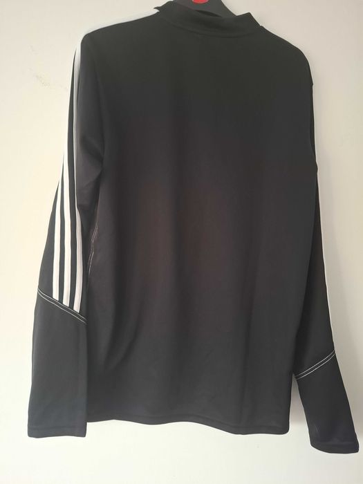 Adidas sportowa odzież