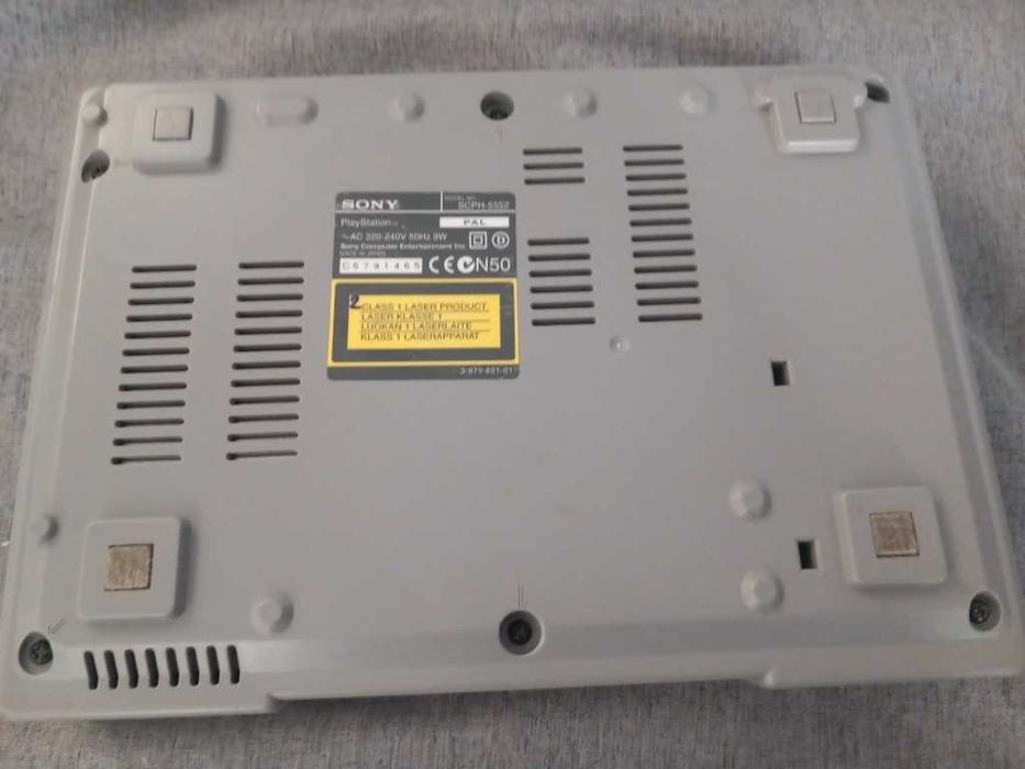 Konsola SONY PlayStation 1 SCPH 5552 Emulatorem Napędu Picostation[2]