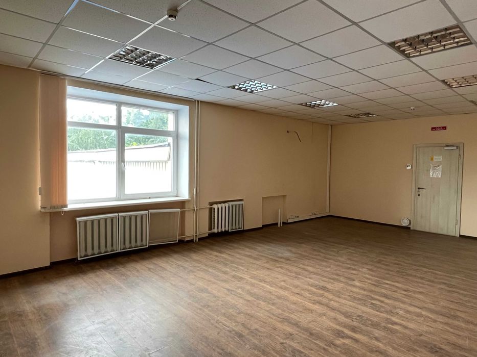 Оренда складу з рампою, проспект Повітрянних Сил, буд. 75