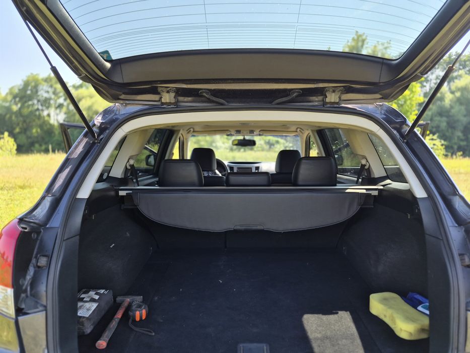 2012 Subaru Outback субару аутбек
