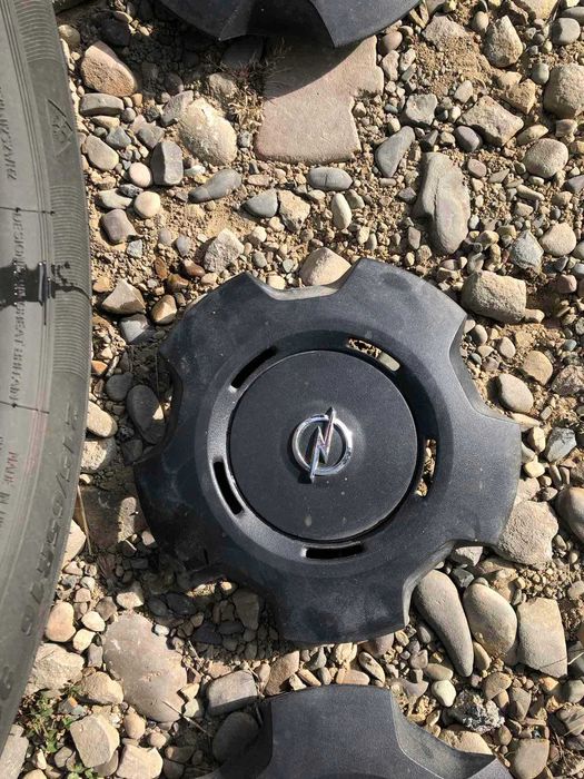 Ковпак Opel Vivaro 5х114.3 R16