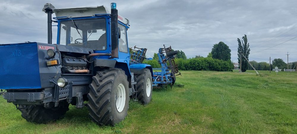 Трактор ХТЗ-17021