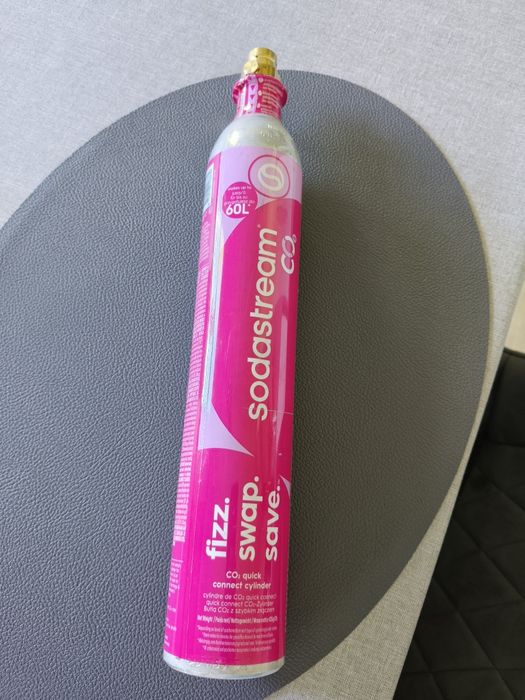 Nabój Soda Stream różowy pusty.