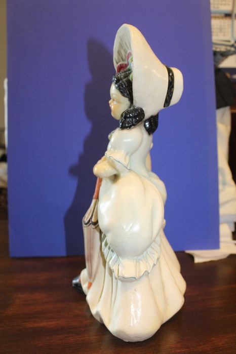 Boneca antiga de terracota