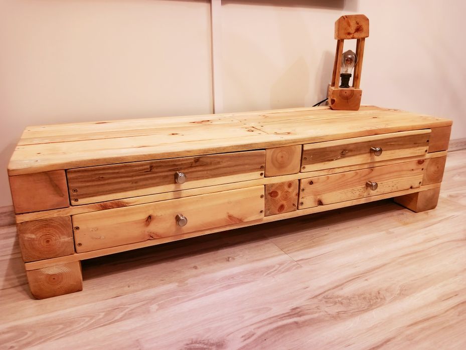 Szafka pod TV z drewna