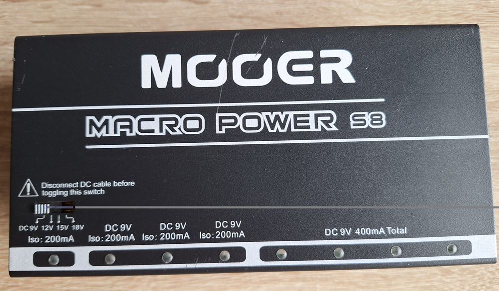 Zasilacz Mooer Macro Power S8