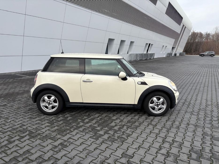 Samochód osobowy Mini one