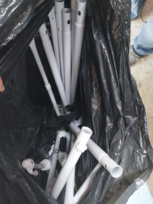 Baloiço saltitao para bebé  como novo preto