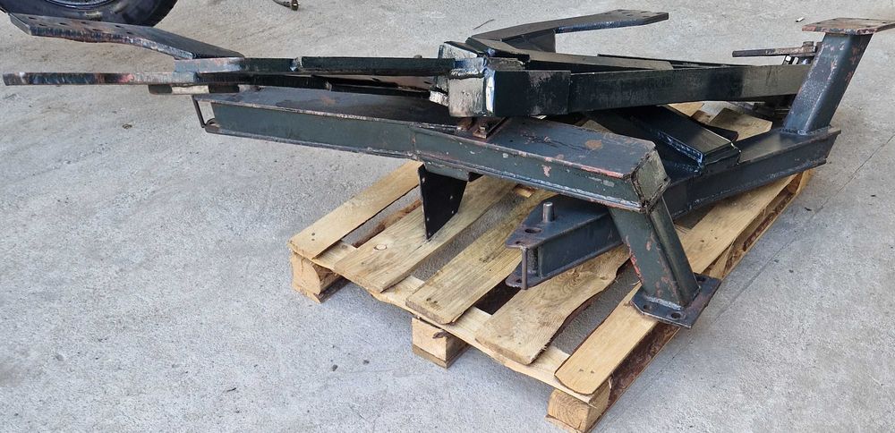 Ładowacz Tur Zetor 7245 . 7745 . 7045