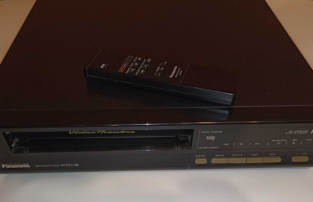 Magnetowid Panasonic NV-P2U +PILOT