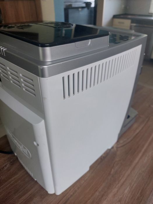 Ekspres De Longhi