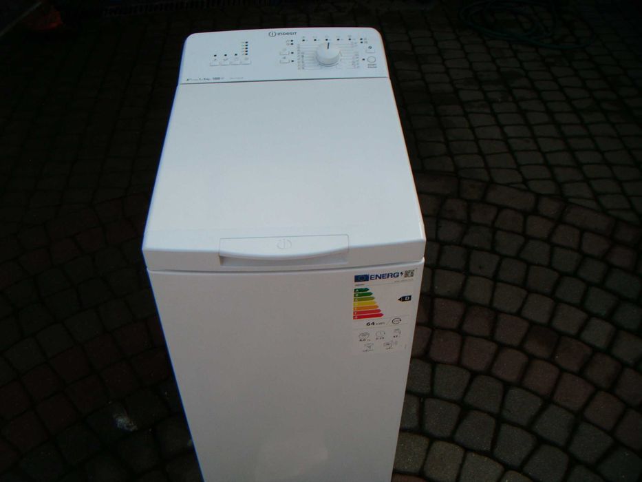 Pralka INDESIT 40 cm 5 kg-BDB STAN!!