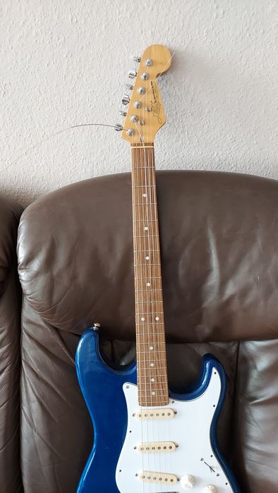 Gitara stratocaster J& D