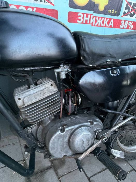 Продам Мінск, без поршневий(поршень і циліндр)