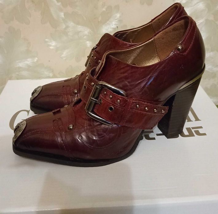 Туфлі шкіряні (36 розмір)