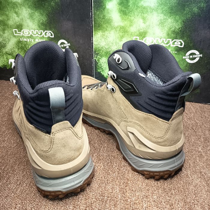 39,46,5. Непромокаючі термочеревики Lowa Innovo GTX Mid