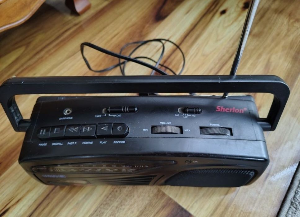 Radiomagnetofon SHERION model SH -306 DL lata 80/90