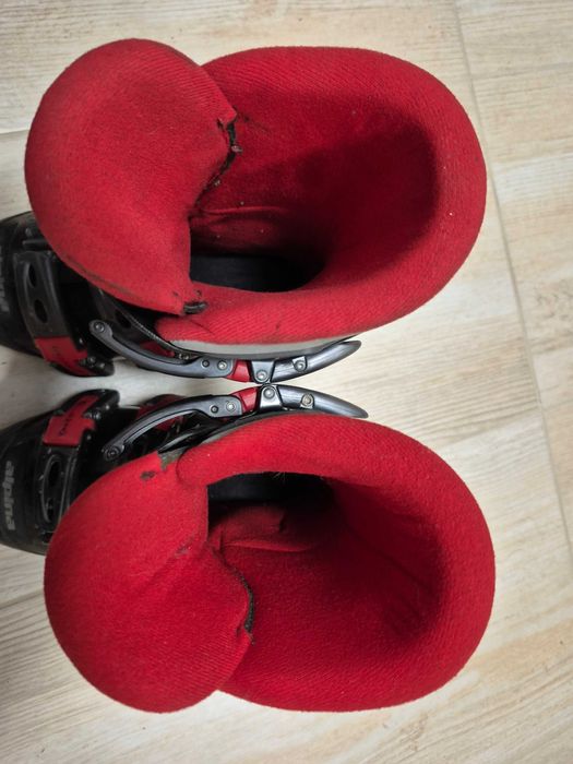 Buty narciarskie czarne