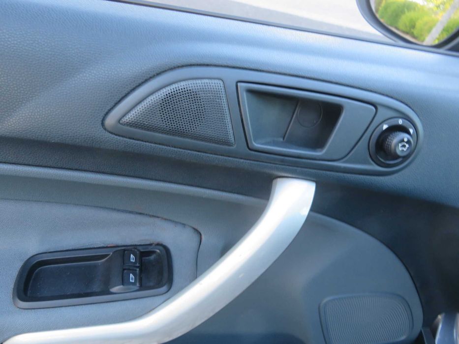 Ford Fiesta — fotografia 12