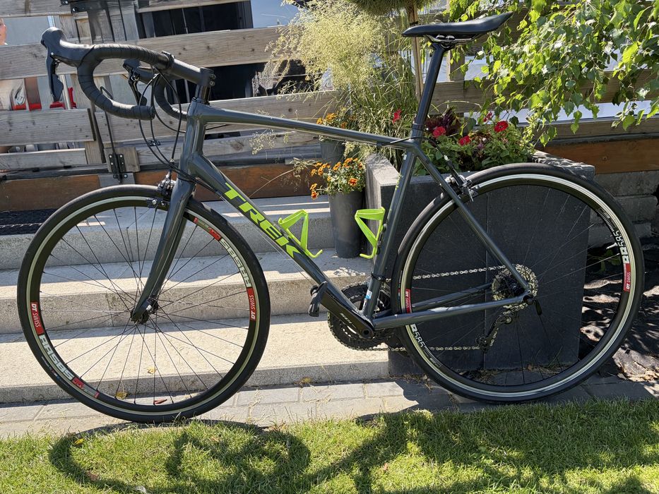Trek Domane AL5 Gravel Road Plus Shimano 105 koła Dt Swiss  rozm.58 L