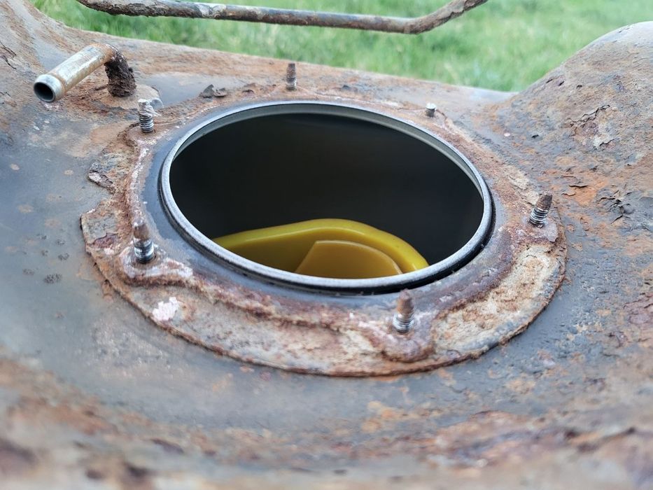 Бак Mitsubishi Pajero Wagon IV (V93) б/у під відновлення