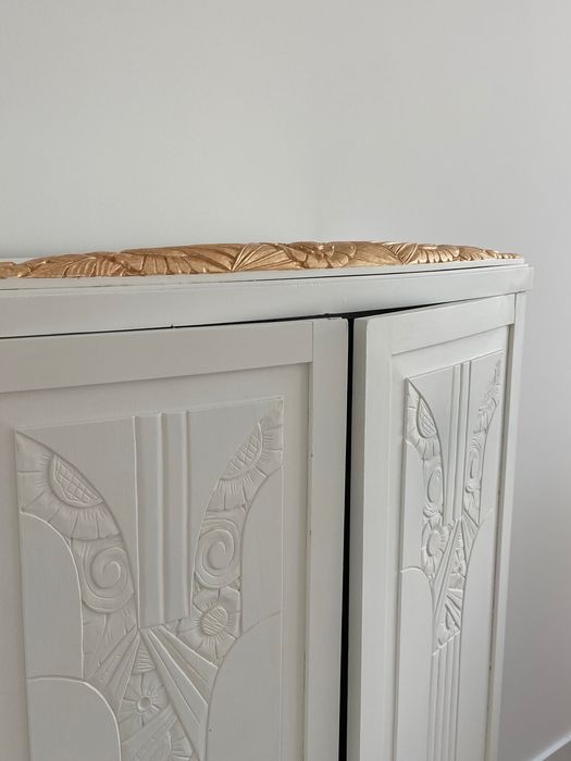 Armário antigo restaurado