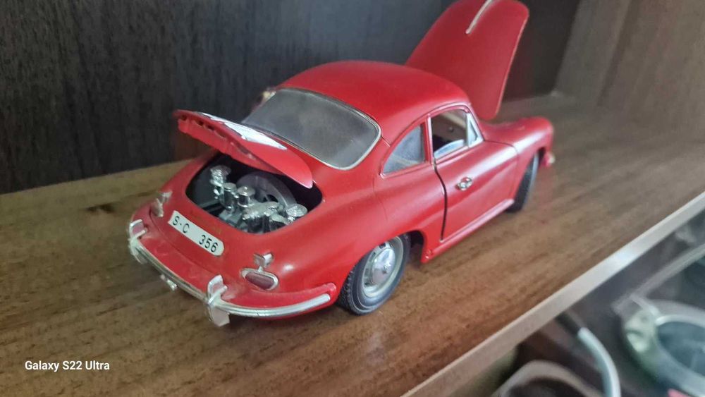 Машинки колекційні