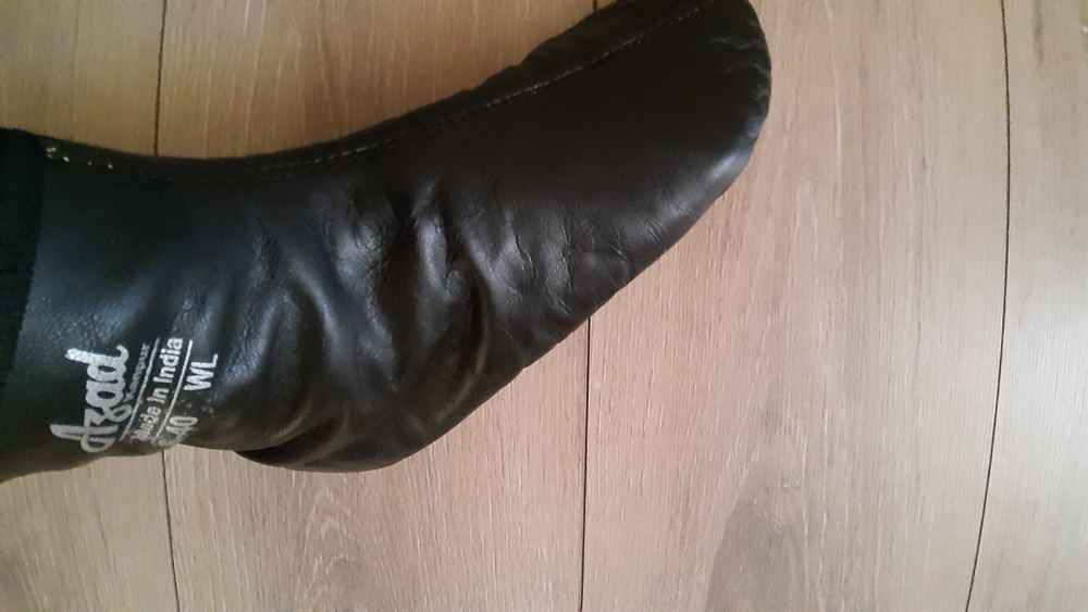 Кожаные носки-сапожки