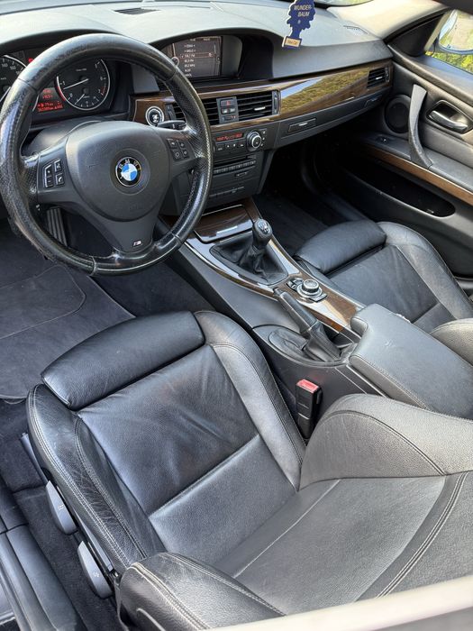 Sprzedam Bmw e90 318i