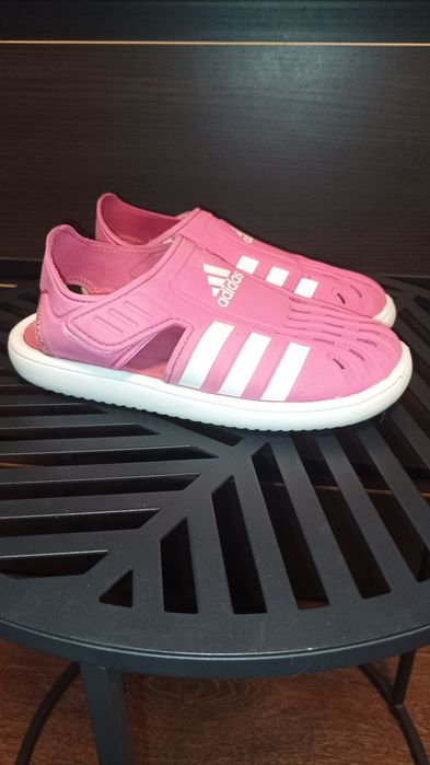 Дитячі босоніжки для дівчинки adidas Water Sandal GW0386 33