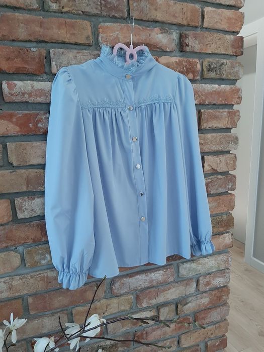 Koszula błękitna j.nowa