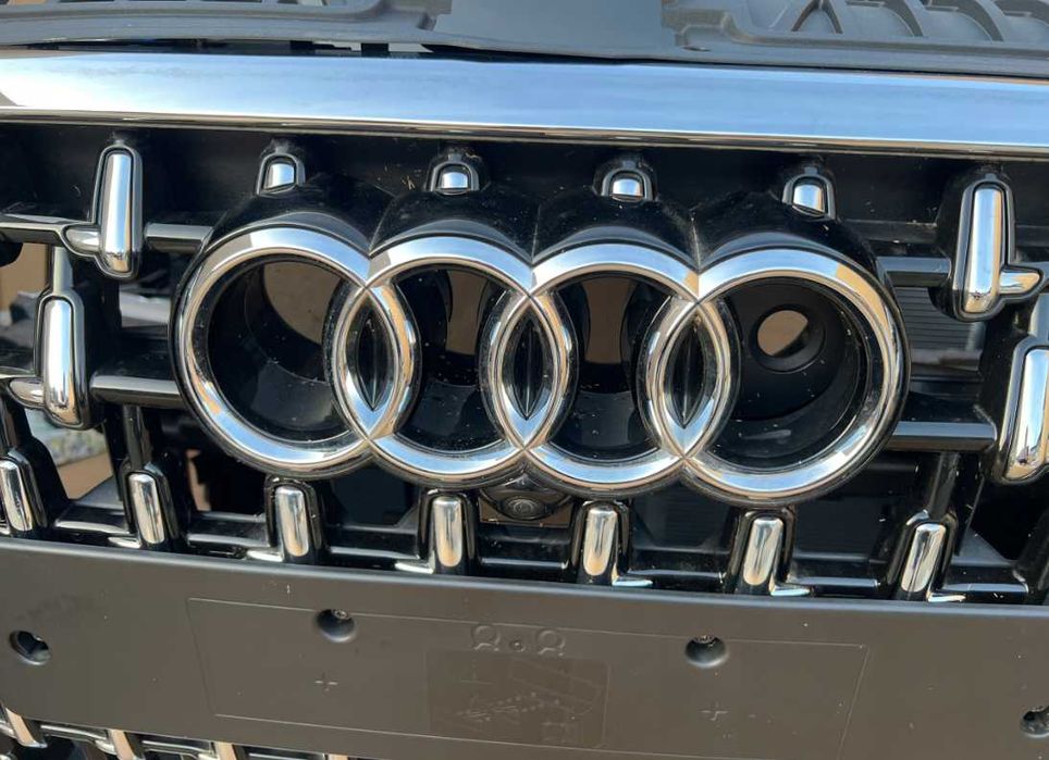 Комплект переду Audi A8 D5 Lift Matrix