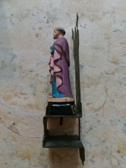 São Pedro antigo com base em latão para oratório