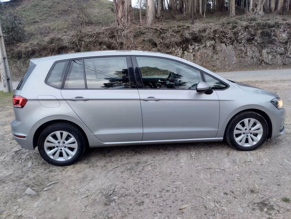 VW Golf 1.6 TDI Confortline