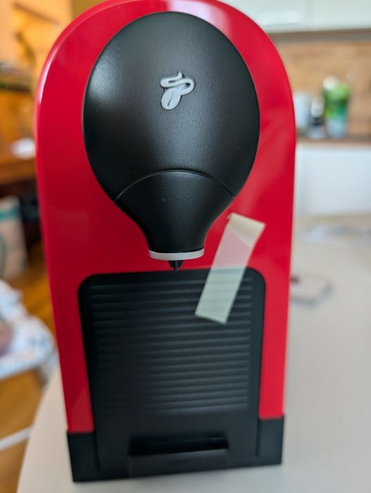 Ekspres Cafissimo Pure Plus czerwony