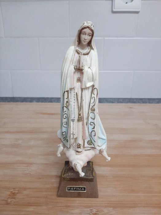 Estatueta Nossa Senhora de Fátima