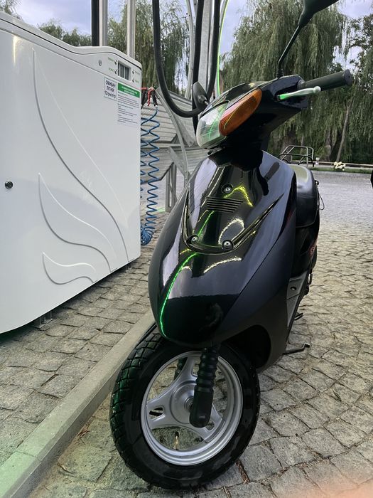 Скутер Suzuki Lets 2