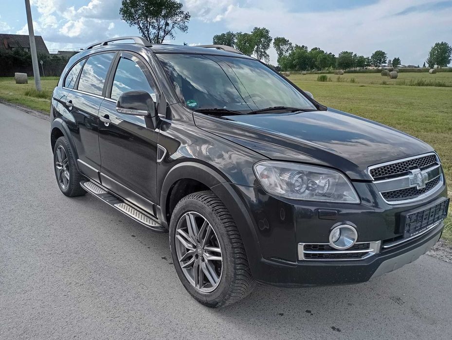 Chevrolet Captiva uszkodzony