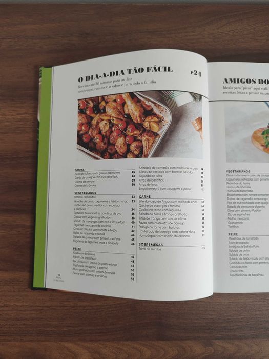 Livro "À mesa com o pingo doce"