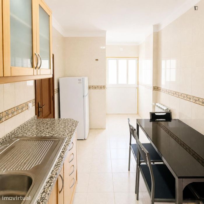 Apartamento com 1 quartos - localizado em Figueira da foz