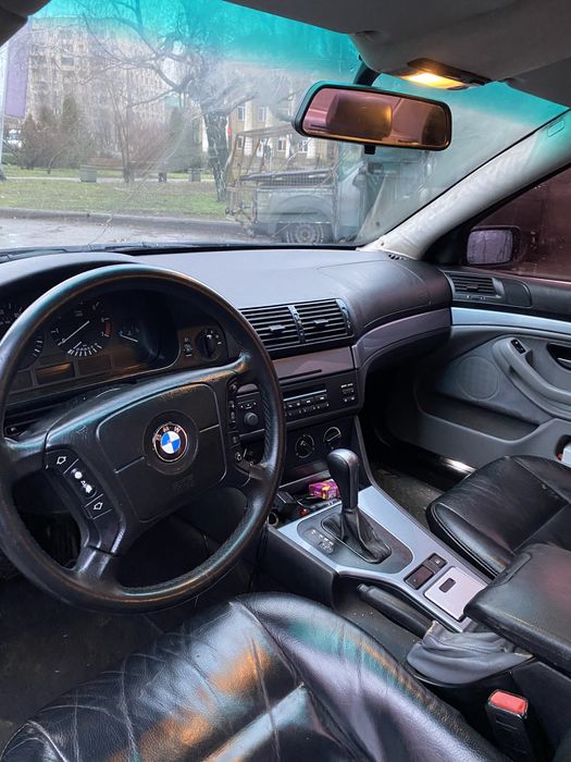 Продам бмв е39 на полном ходу